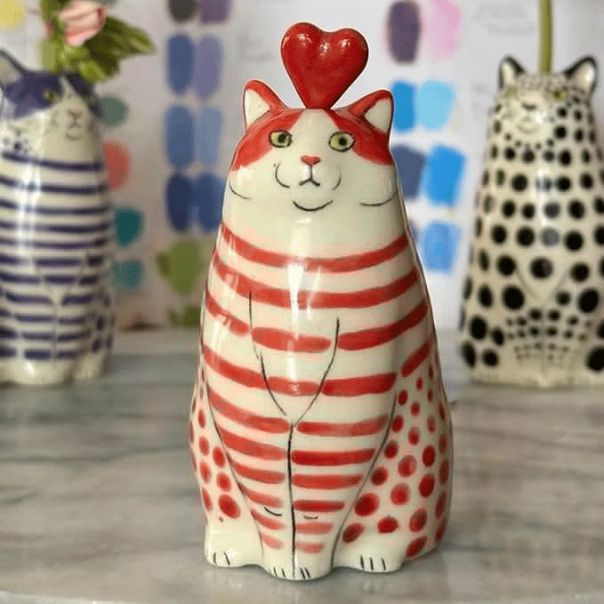 🎉Limited Edition - Hand-Painted Cat Vase Collection