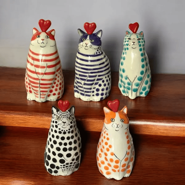 🎉Limited Edition - Hand-Painted Cat Vase Collection
